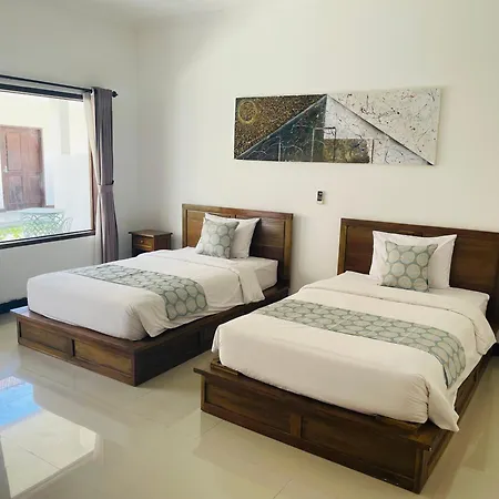 Selong Holiday Selong Belanak Exterior photo